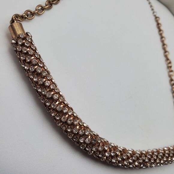 Encrusted mesh crystal statement necklace - Picture 2 of 3